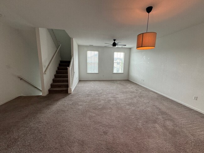 Building Photo - 1664 Beckenham Wy