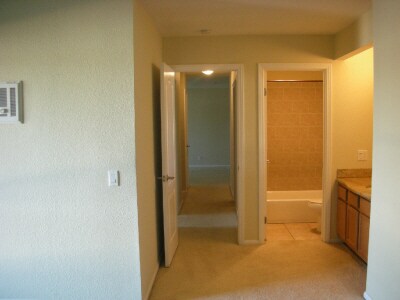 Master Bedroom - 615 Fredricks Ave