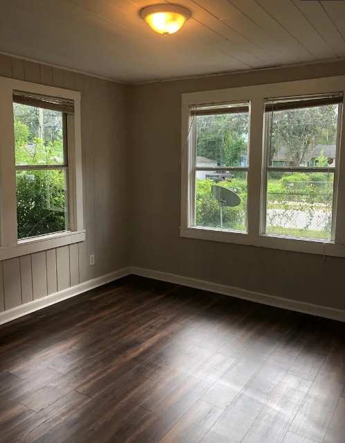 Building Photo - 2523 Hiland St