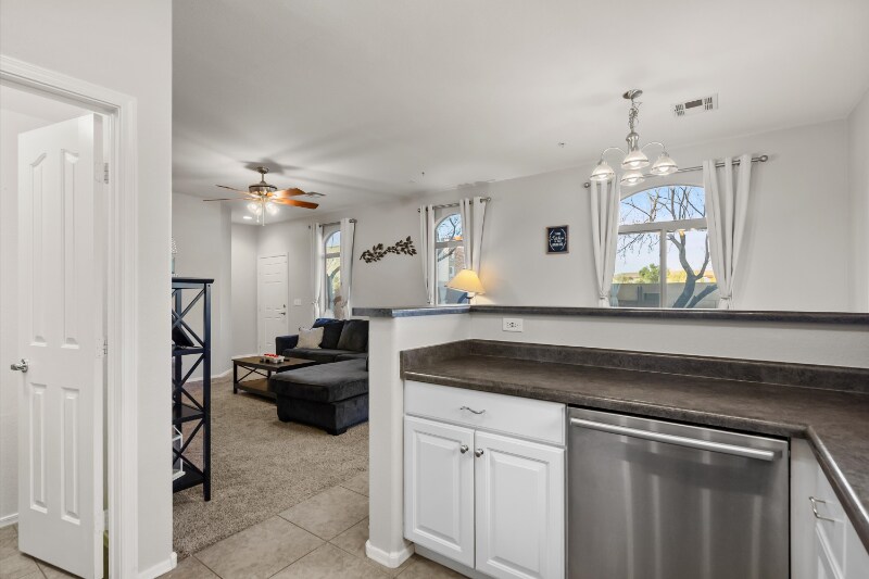 Building Photo - 2150 W Alameda Rd