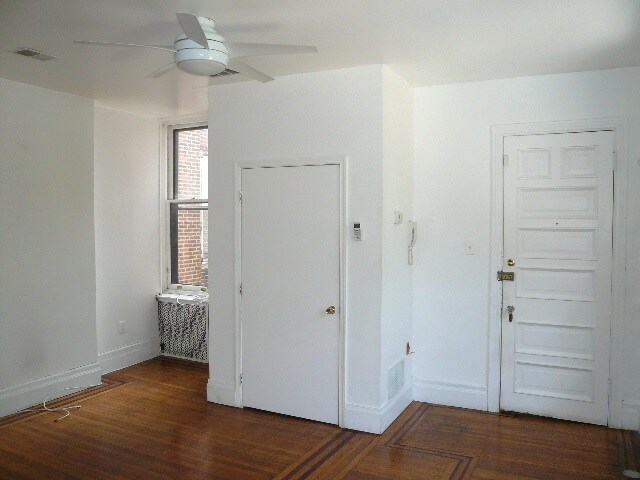 Building Photo - 124 S 22nd St