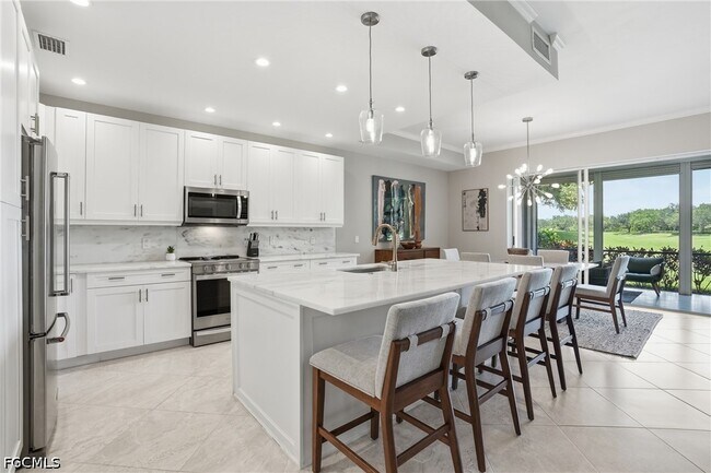 Building Photo - 9380 Triana Terrace