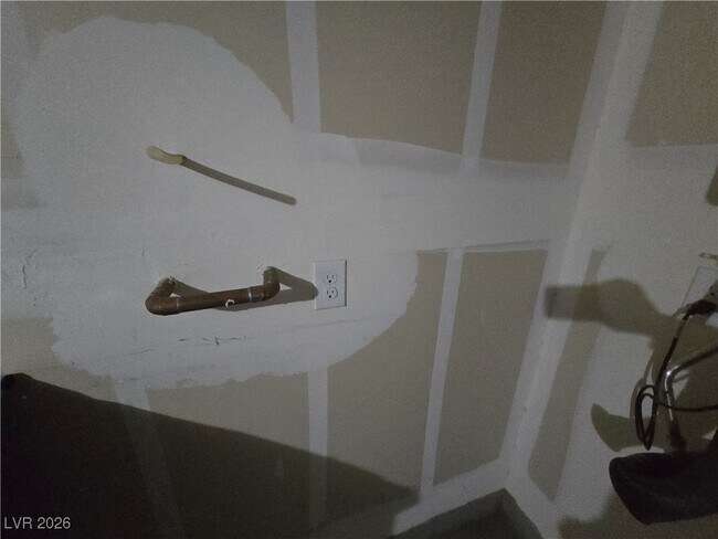 Building Photo - 1362 Reef Point Ave