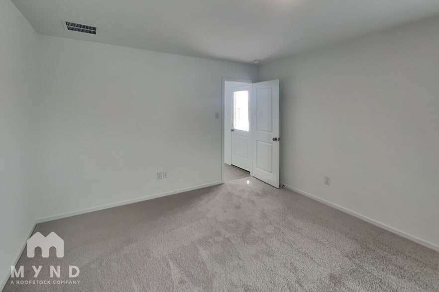 Building Photo - 708 Zuppino Ln