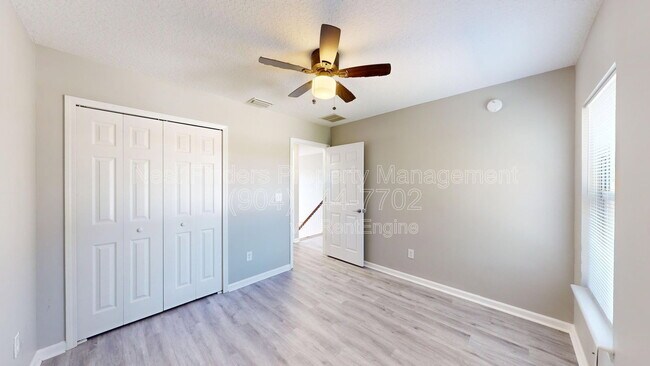 Building Photo - 12383 Tropic Dr