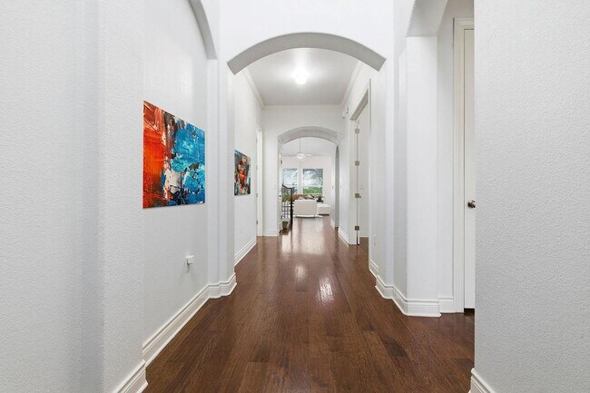 Building Photo - 15004 Iveans Way