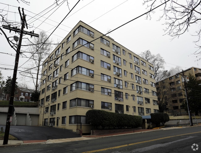 Building Photo - Winchester Fulton