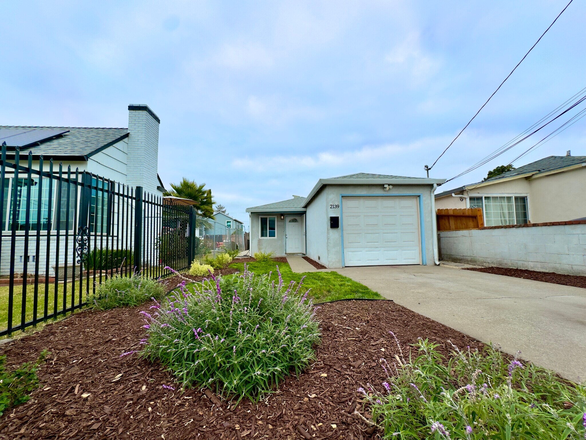 Building Photo - 2139 103rd Ave