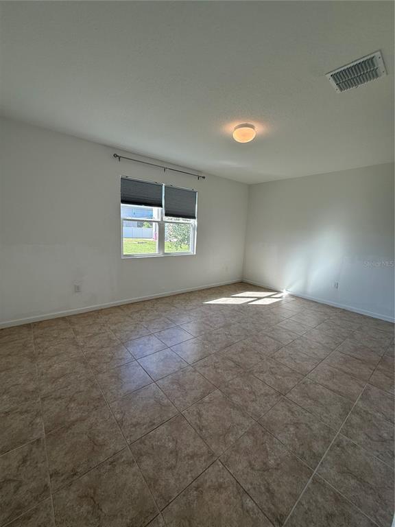 Building Photo - 5593 Western Sun Dr