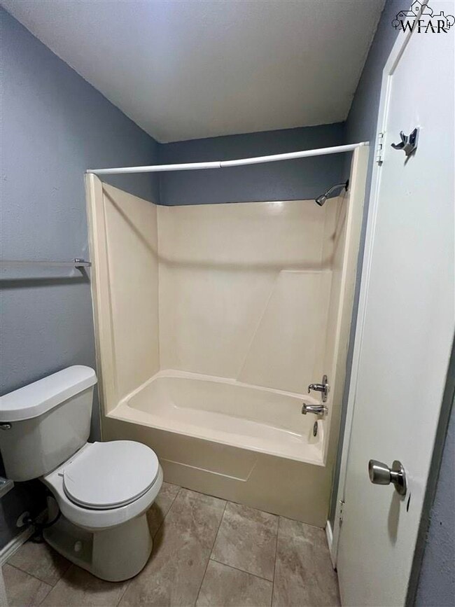 Building Photo - 1509 Trigg Ln