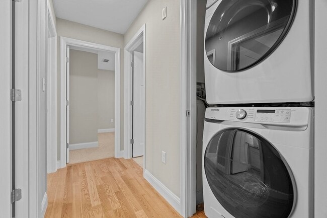 Building Photo - 7 Gorham St