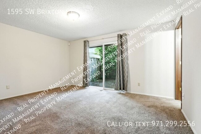 Building Photo - 1595 SW Brixton Ct