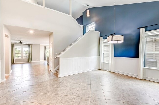 Building Photo - 245 Deep Creek Dr