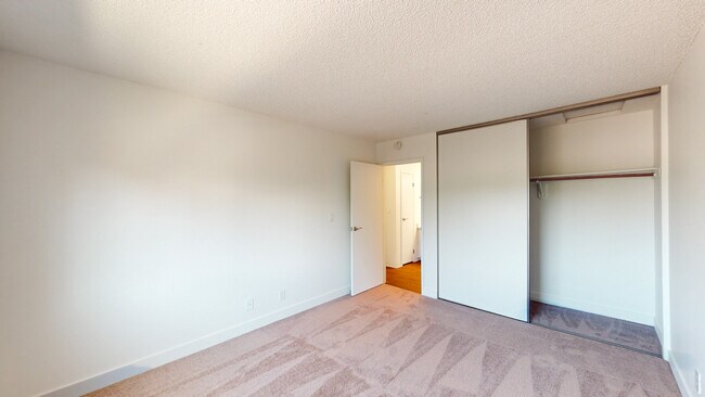 Building Photo - 551 Alameda del Prado