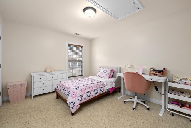 Building Photo - 3009 Coral Bell Ln