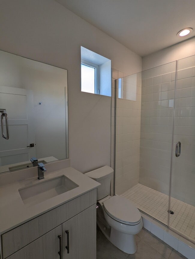 Building Photo - 9877 MacArthur Blvd