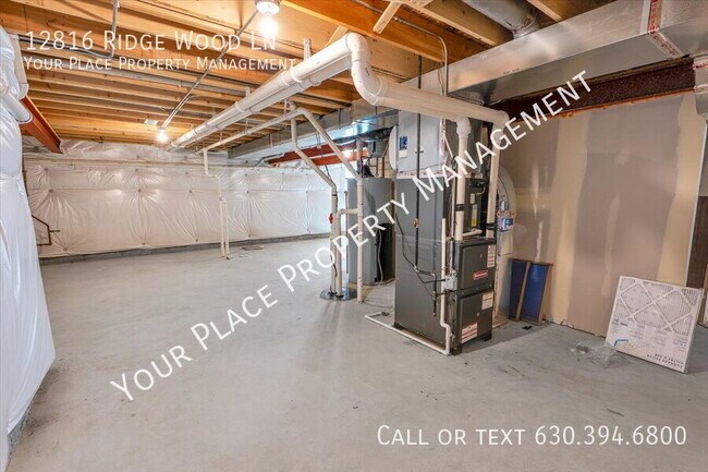 Building Photo - 12816 Ridge Wood Ln