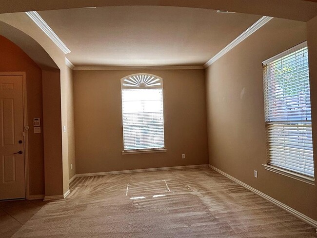 Building Photo - 6794 Calm Meadow Dr