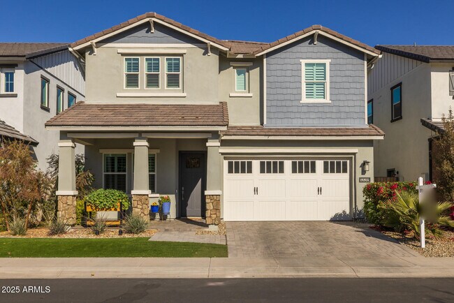Building Photo - 1336 E Sierra Vis Dr