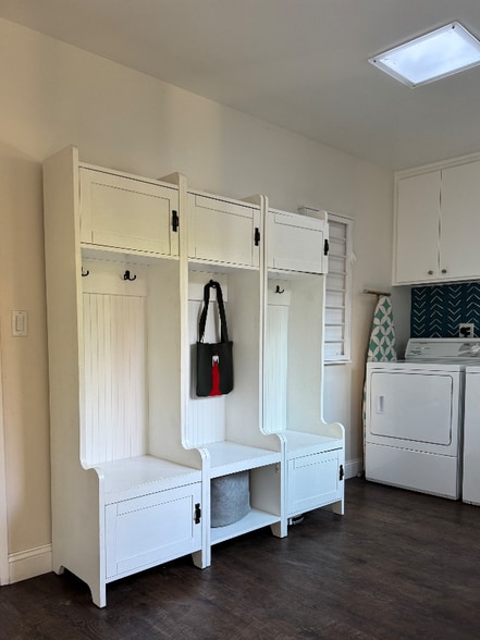 Building Photo - 6902 Vista Del Sol Dr