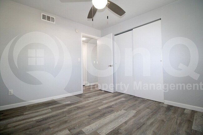 Building Photo - 7570 E Logan Dr
