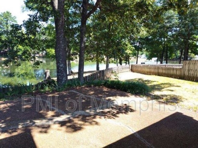 Building Photo - 3067 Woodland Fern Cove