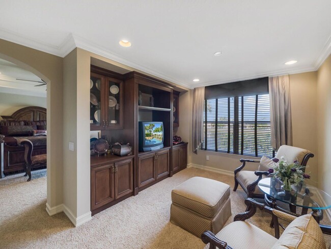 Building Photo - 8859 Hidden Acres Dr