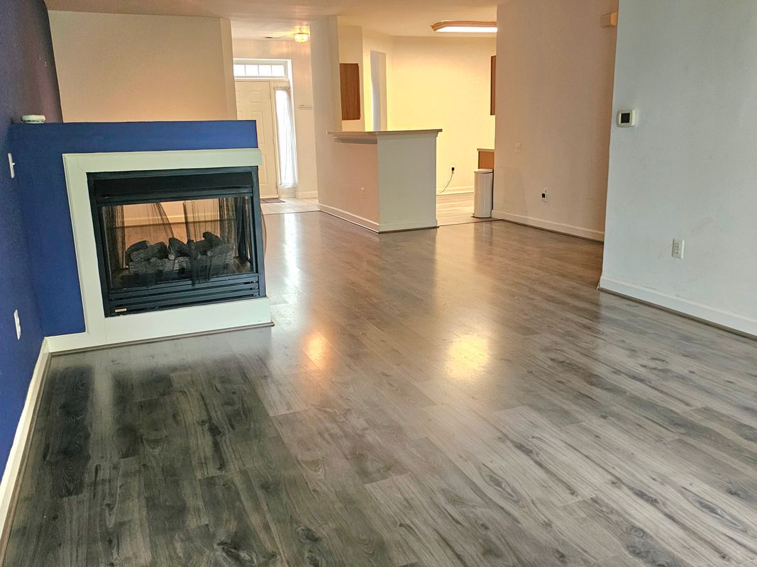 Building Photo - 2512 Willow Leaf Ct