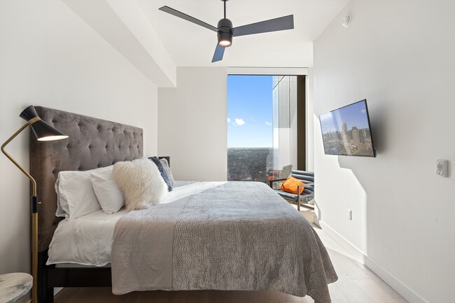 Building Photo - 44 East Ave