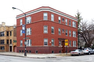 Building Photo - 3600-3602 North Hermitage Avenue