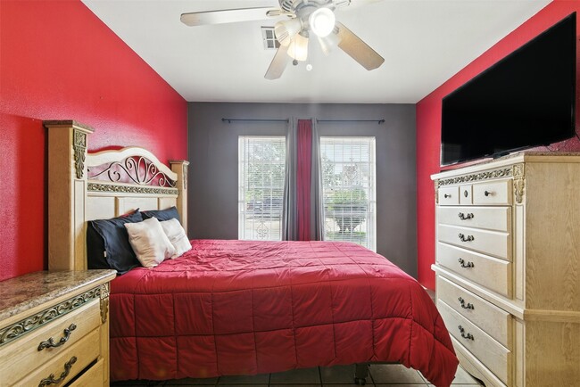 Building Photo - 4103 Sandydale Ln