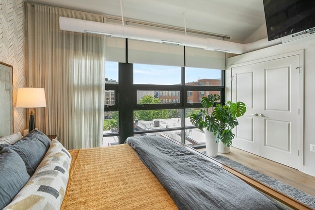 Building Photo - 2125 14th St NW