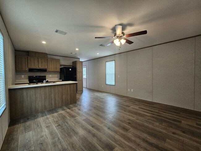 Building Photo - 509 Lehigh Ct