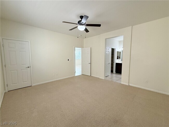 Building Photo - 7769 Britton Rose Dr