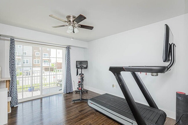 Building Photo - New 2 Bedroom Condo with Loft in Short Pump – $2,400/mo