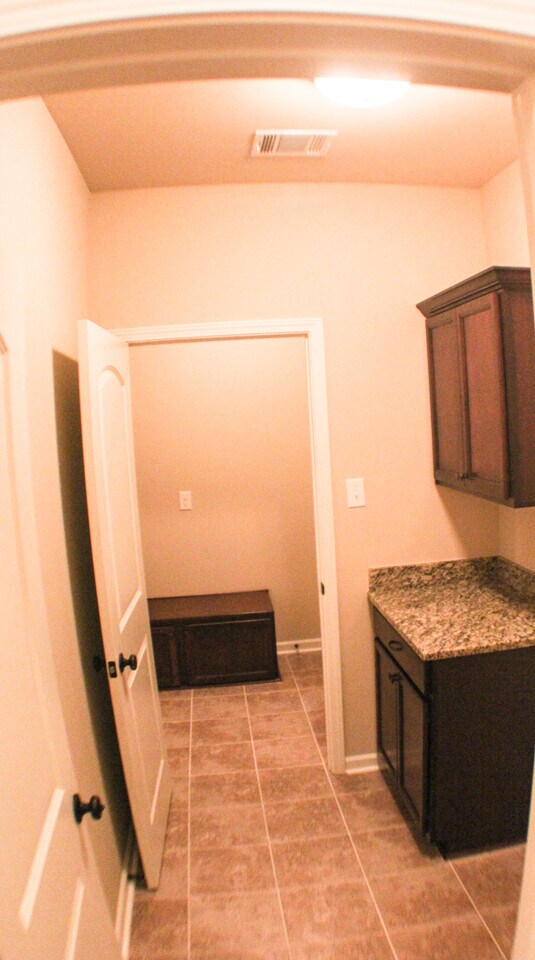 Building Photo - 4BR IN ZACHARY