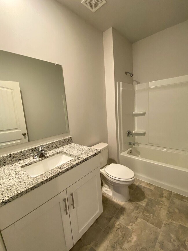 Building Photo - 4 bed 2 bath home built in 2023 in Somerville