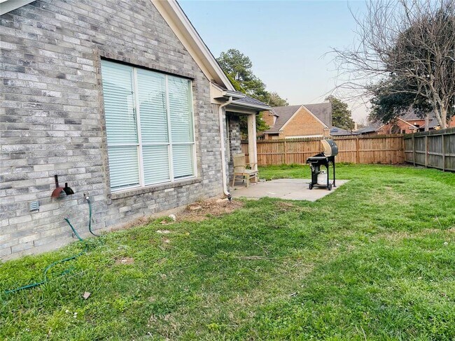 Building Photo - 20803 Lavenderwood Dr