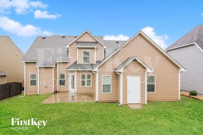 Building Photo - 36 Crown Dr