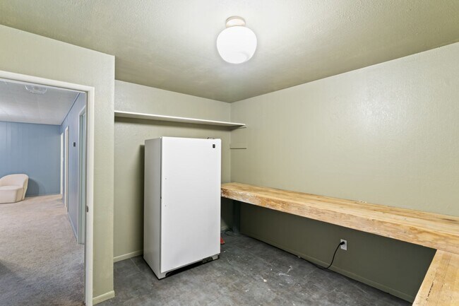 Building Photo - 1429 Columbine St
