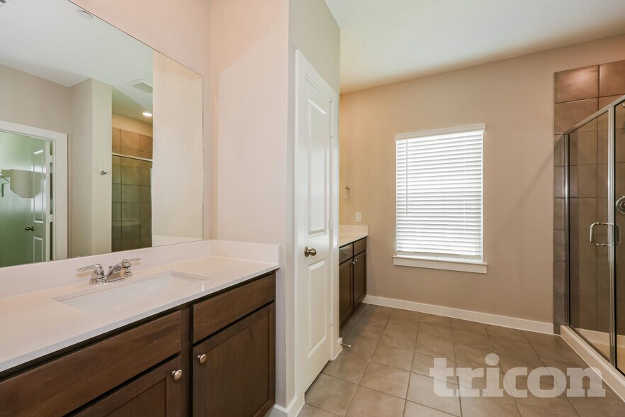 Building Photo - 5476 Granite Trl