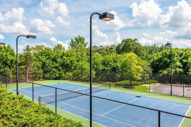 Building Photo - 6022 Mayfield Way SE