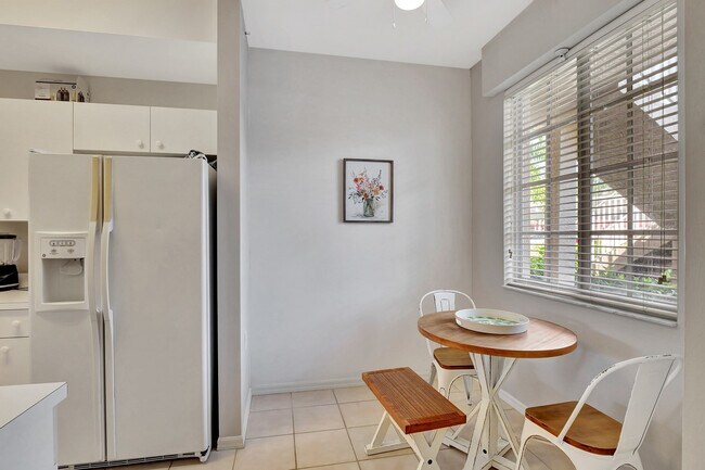 Building Photo - 2845 Cypress Trace Cir