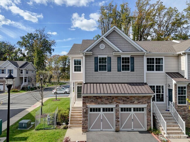 Building Photo - 101 Pearce Ln