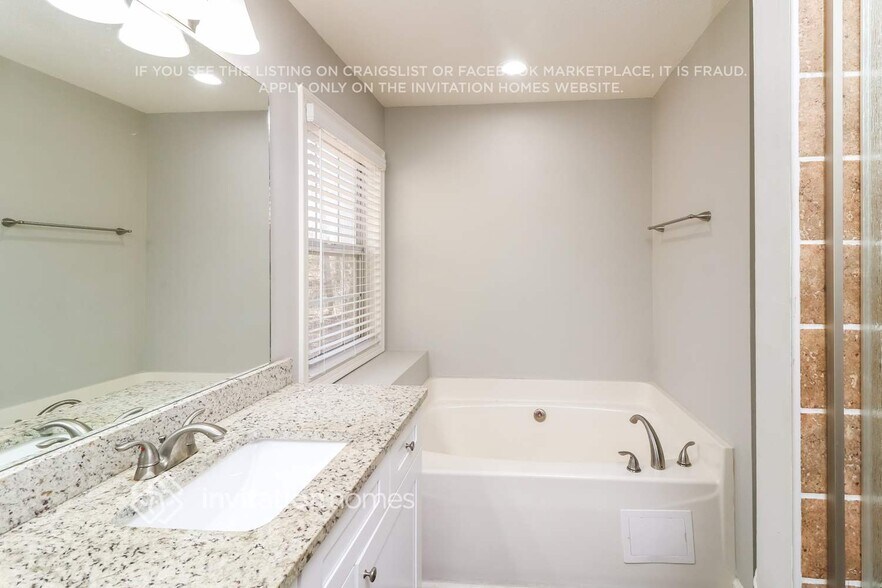 Building Photo - 186 Due West Trail