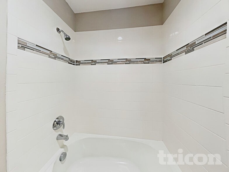 Building Photo - 4784 Marcos Cir