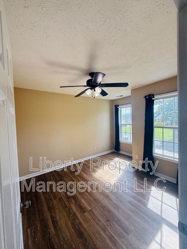 Building Photo - 7660 Galena Dr