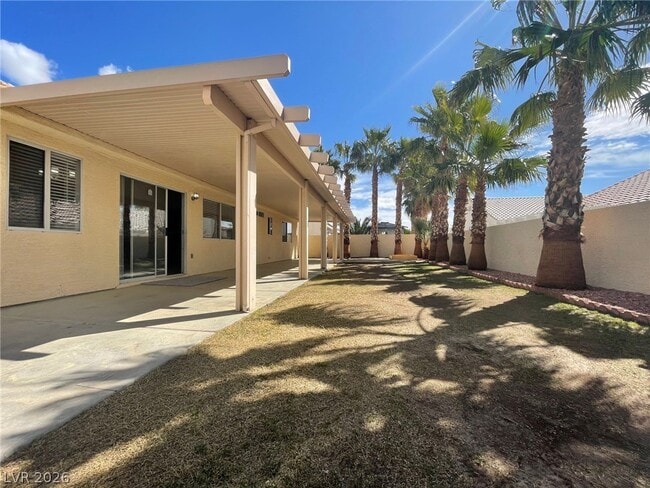 Building Photo - 5415 Altoona St