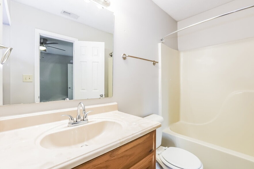 Building Photo - 7710 Sergi Canyon Dr