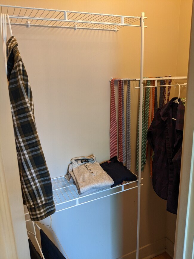 NW Bedroom Closet - 4431 N Springfield Ave